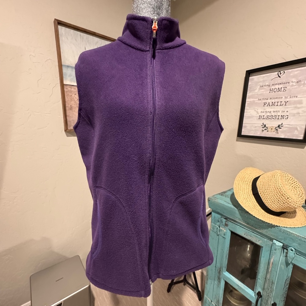 Women’s Woolrich Amethyst Fleece Zip-Up Vest Size Medium Excellent Condition